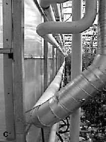 Conduites de distribution pour le CO2&nbsp;provenant des gaz de combustion.